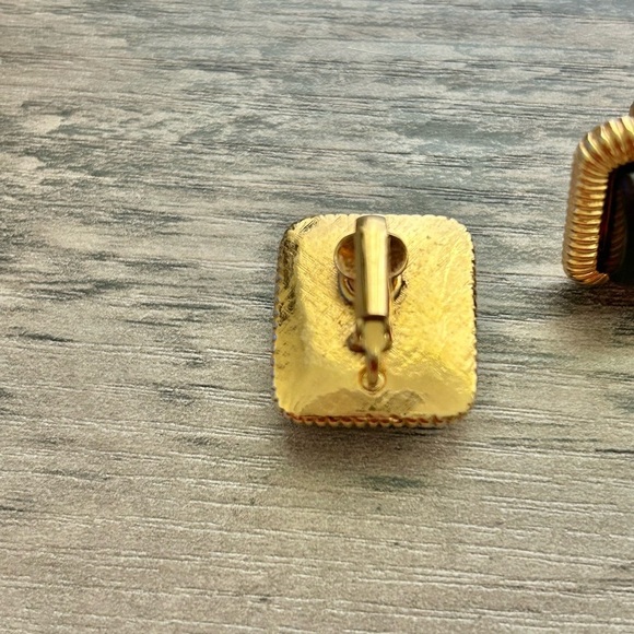 Vintage Amber Gold Clip On Earrings - Picture 4 of 7
